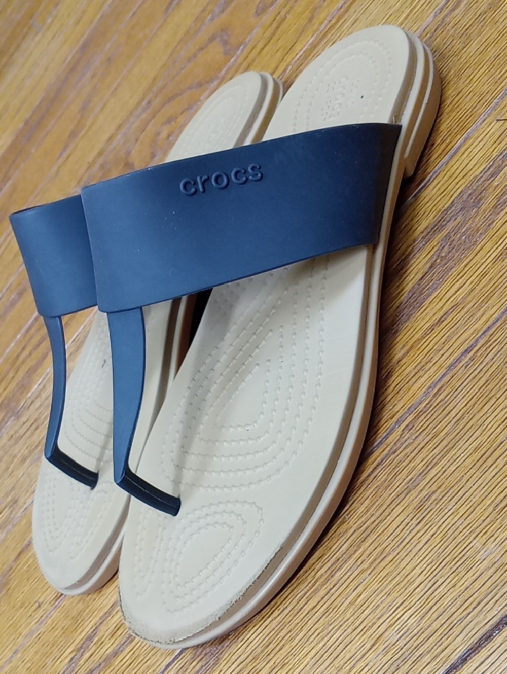 Crocs Tulum Flip Sandals Black Tan Neutral Women's Size 9